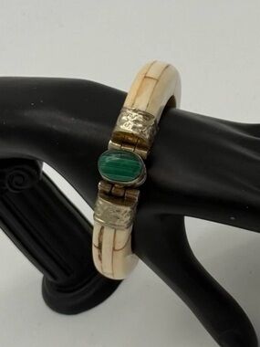 Vintage Bone & Malachite Bangle Bracelet Hinged Brass Inlay Boho Tribal 2.75"
